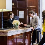 ホテル The Metropole 4*