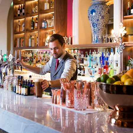 Hotel The Metropole