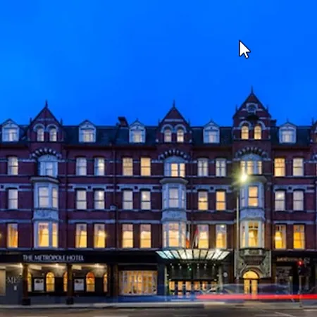 فندق The Metropole 4*