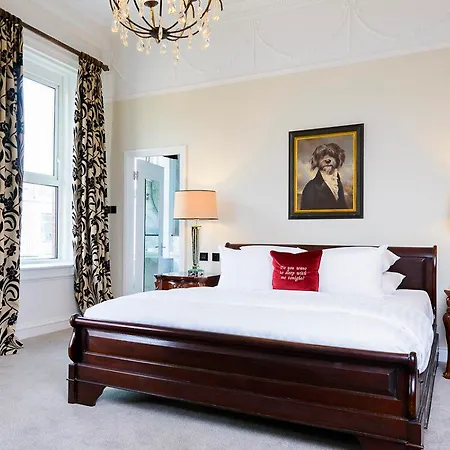 The Metropole 4*