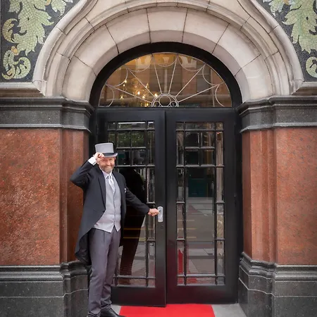 The Metropole Otel
