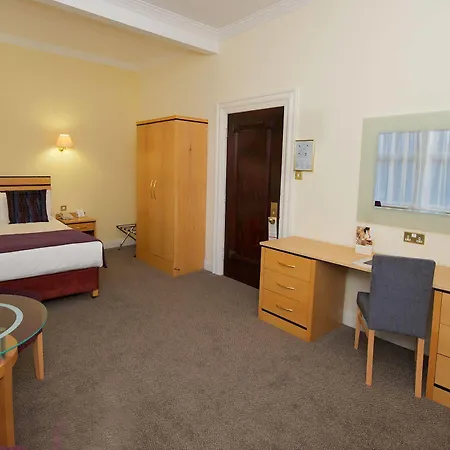 The Metropole Hotel 4*