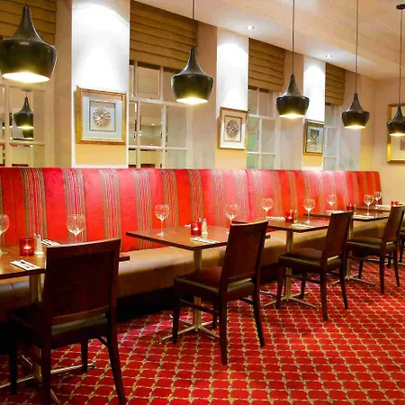 فندق The Metropole كورك